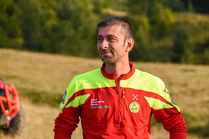 Salvamontist începător rătăcit în munți